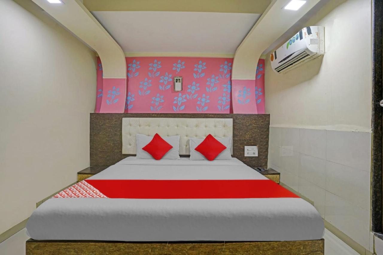 Pop 81030D Hotel Crystal Park Jogeshwari Bombay Exterior foto